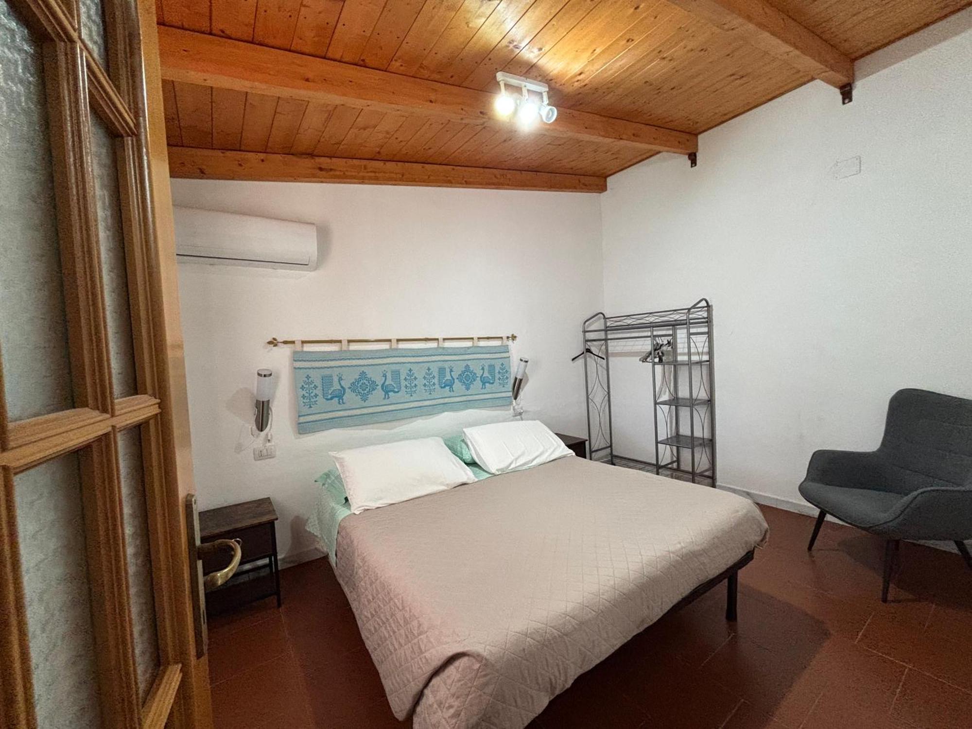 Casa Vacanza Ligustro Appartamento Il Toro Sant'Antioco Exterior photo